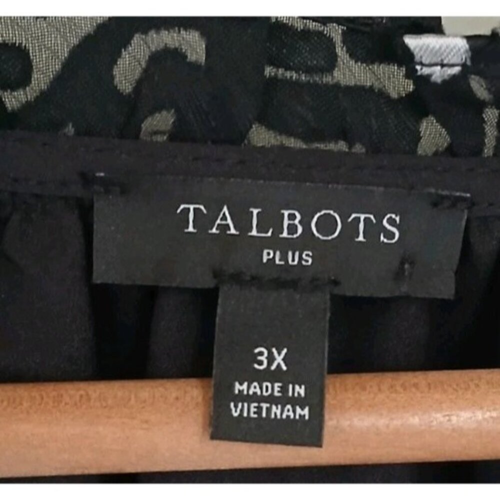 Talbots Plus Burnout Velvet Popover Top - Picture 7 of 13